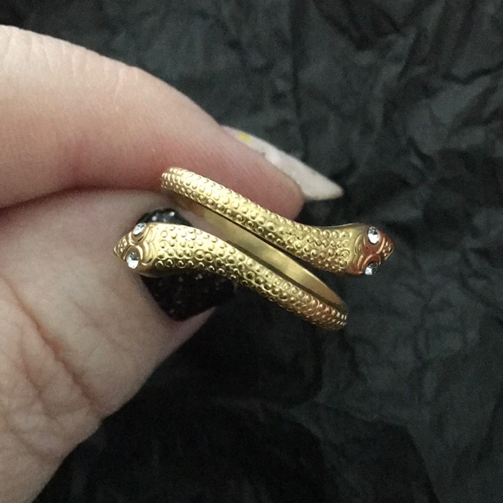 Double Headed Snake Ring, gold tone, size 7/adjustable